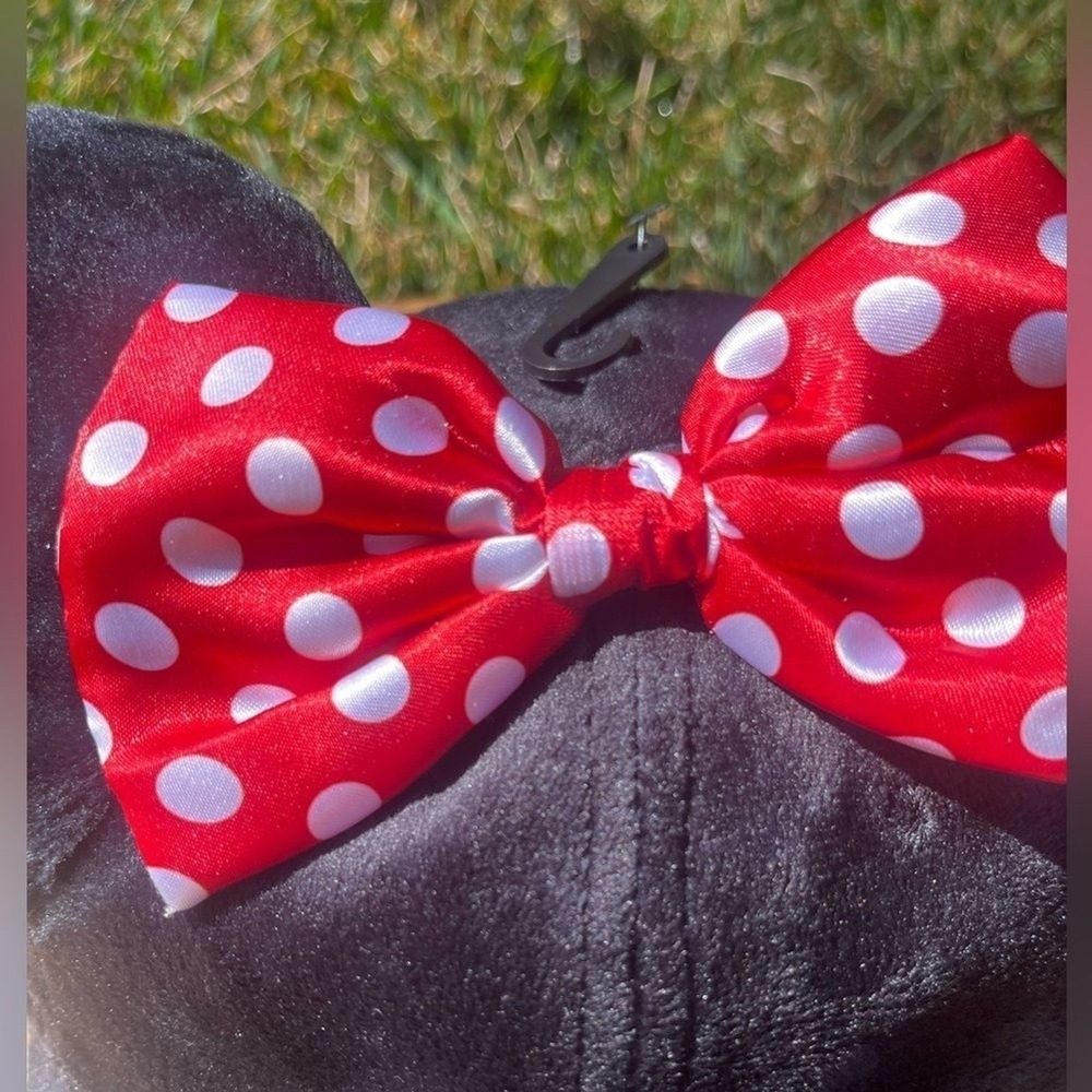 Disney Women's Minnie Mouse Hat w/ Red Polka Dot Bow Velour SOUVENIR OS GIFT NEW - Picture 2 of 11